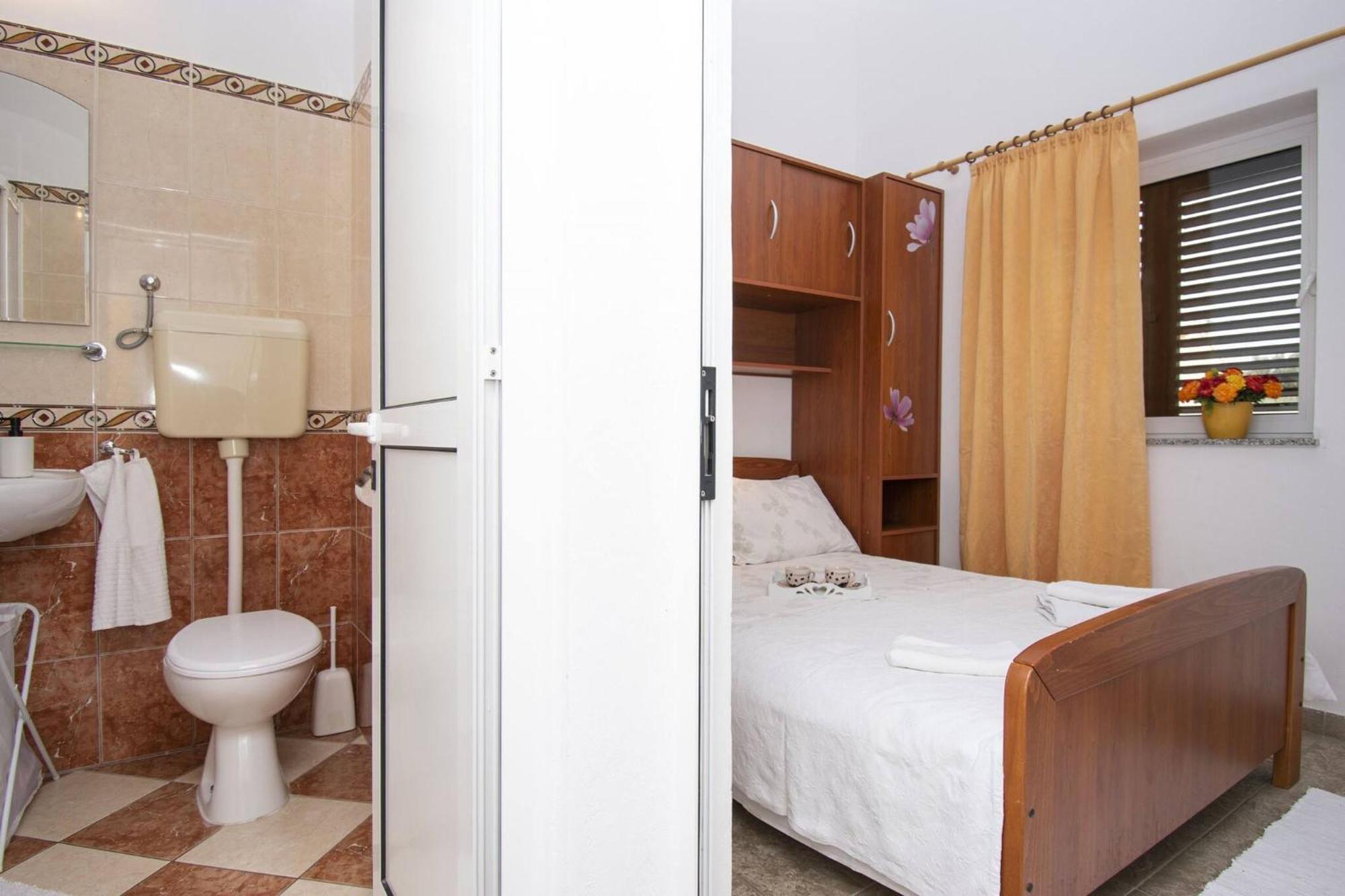 Apartment Meri Razanj With Sea View Esterno foto